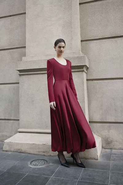 Đầm dự tiệc: RUBY DRESS (Lụa 2 mặt, May đo, true red)