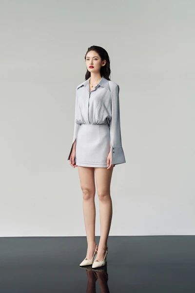 Jumpsuit: MARIE JUNE (Summer Version, May Đo)