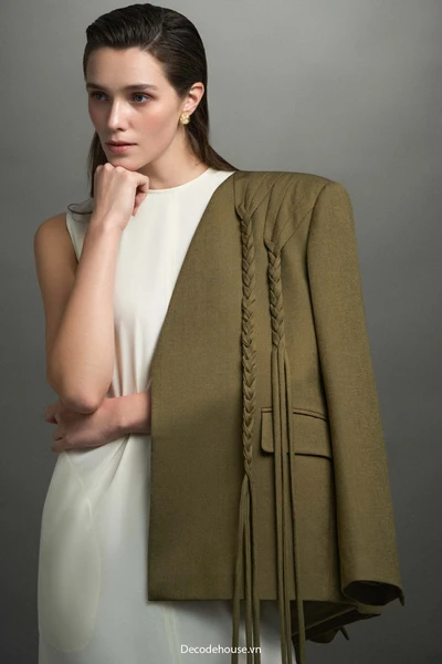Vest nữ: INES BLAZER (blazer dáng suông, màu olive đan tết, may đo)