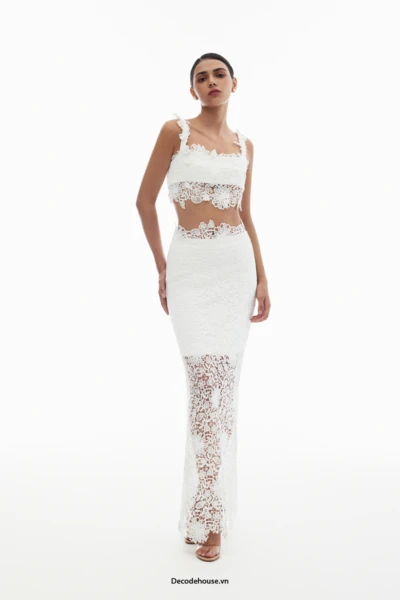 Chân váy ren nữ: AMELIE SKIRT (chân váy ren nổi, đính thủ công, may đo)